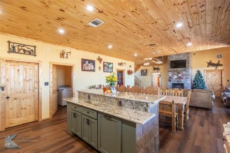 673 County Road 612 Trent TX 79561
