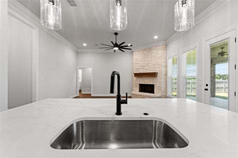 10117 Castleberry Lane Waco TX 76712