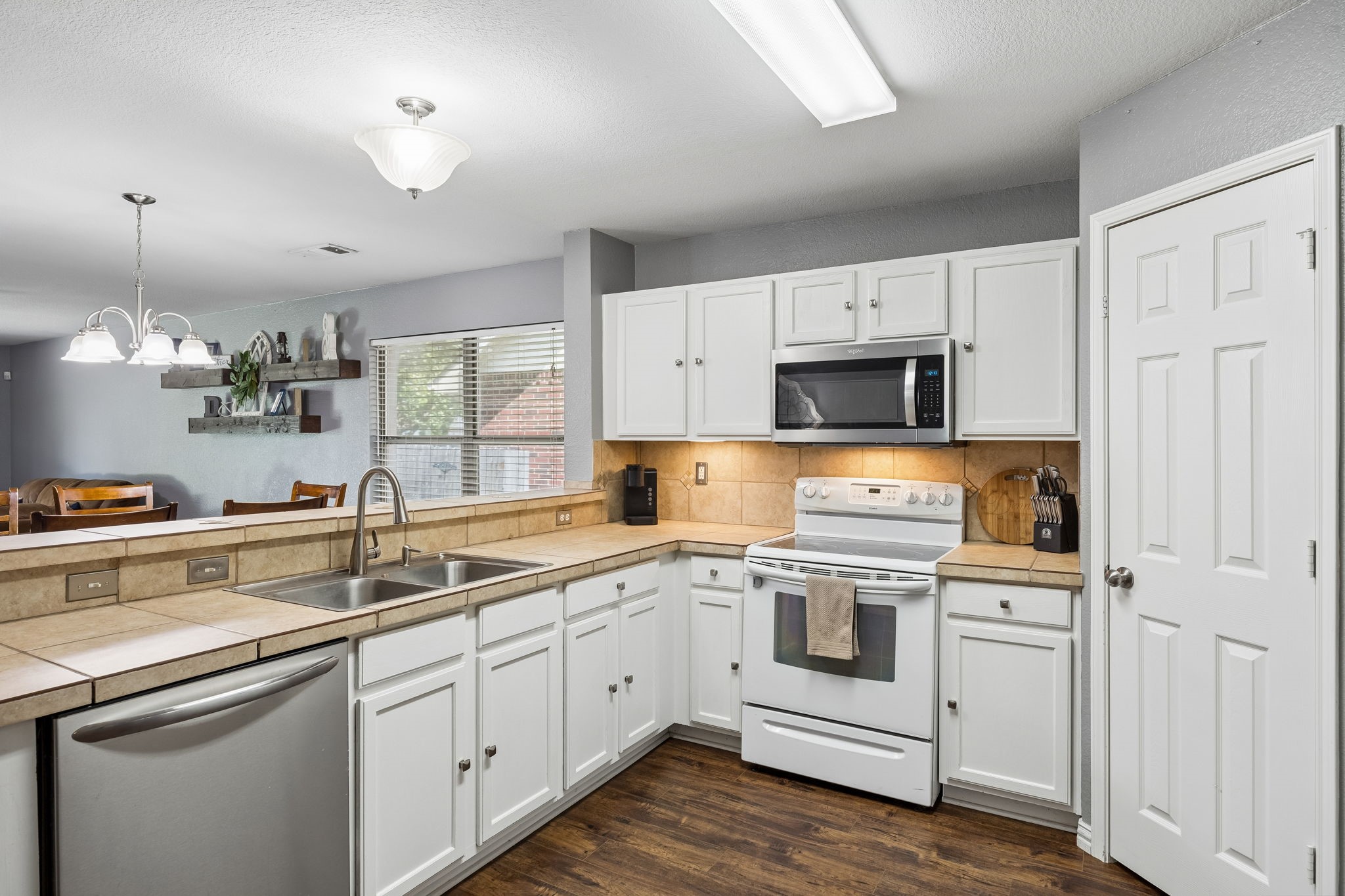5957 Bridal Trail Fort Worth TX 76179