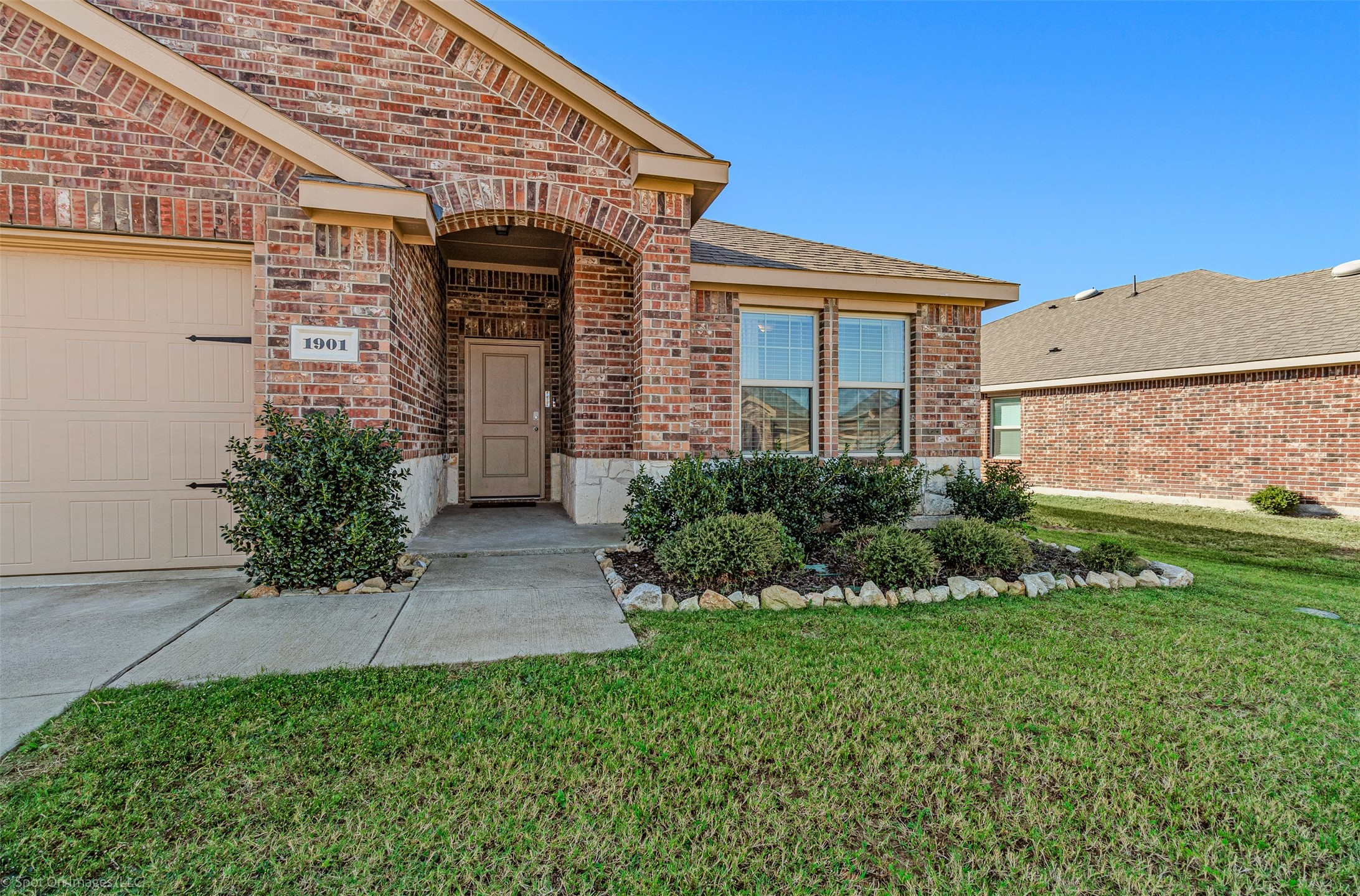 1901 Yale Street Farmersville TX 75442
