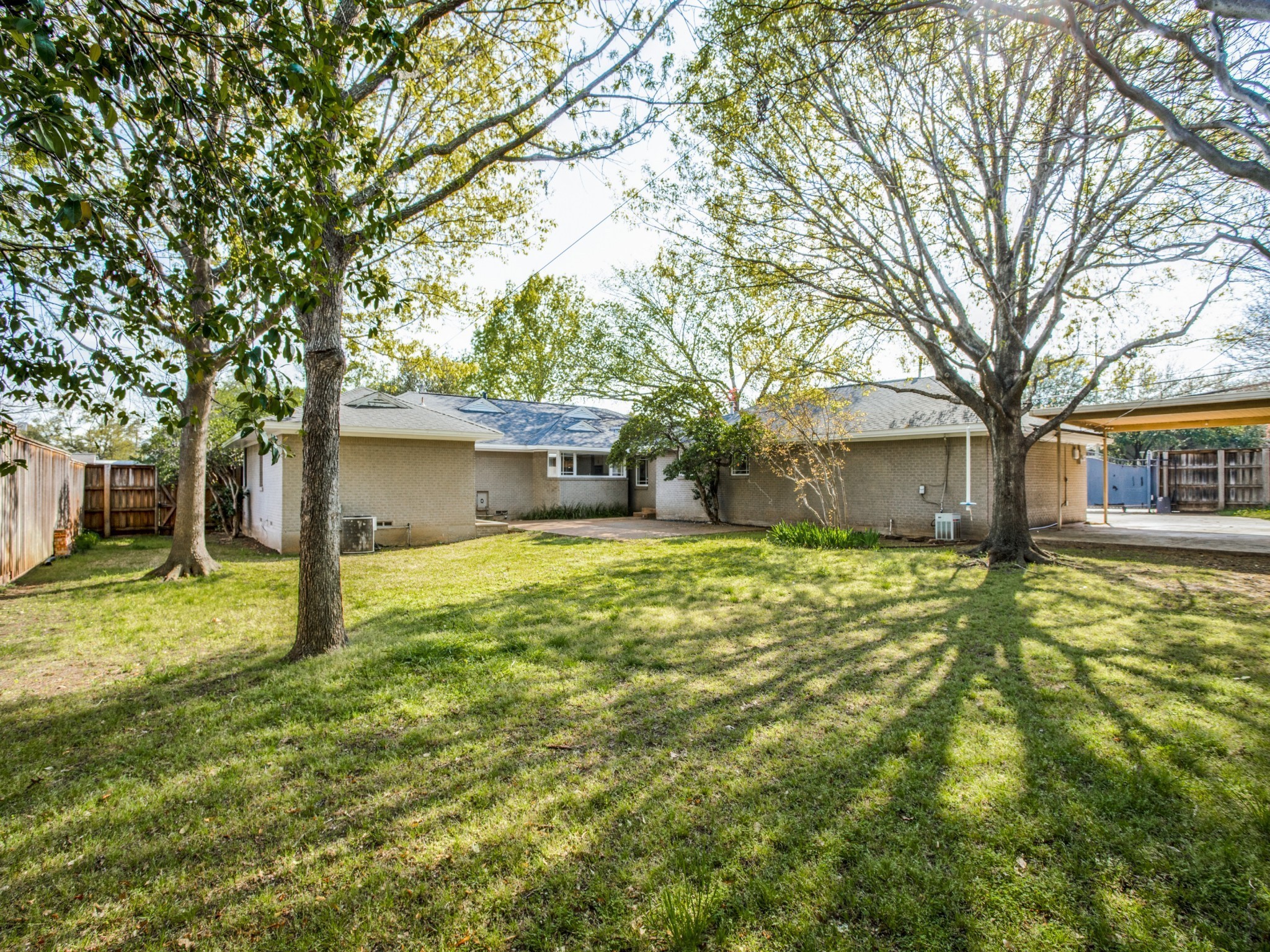 4205 Manning Lane Dallas TX 75220