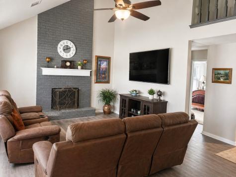 104 Cedar Creek Drive Groesbeck TX 76642