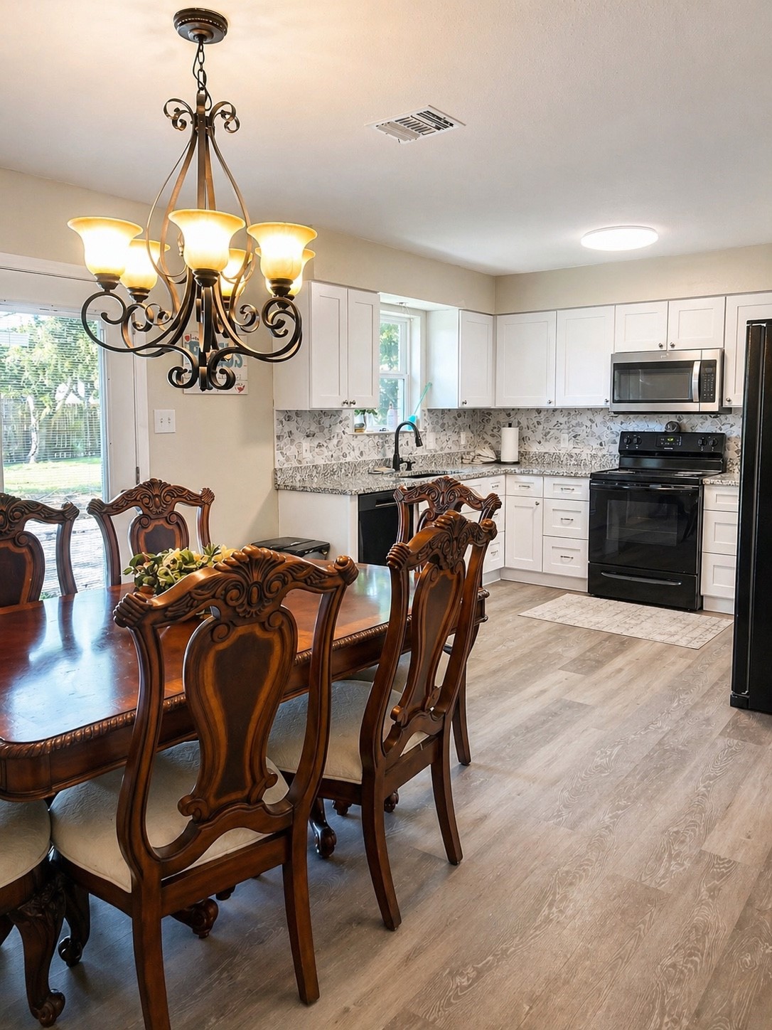 104 Cedar Creek Drive Groesbeck TX 76642