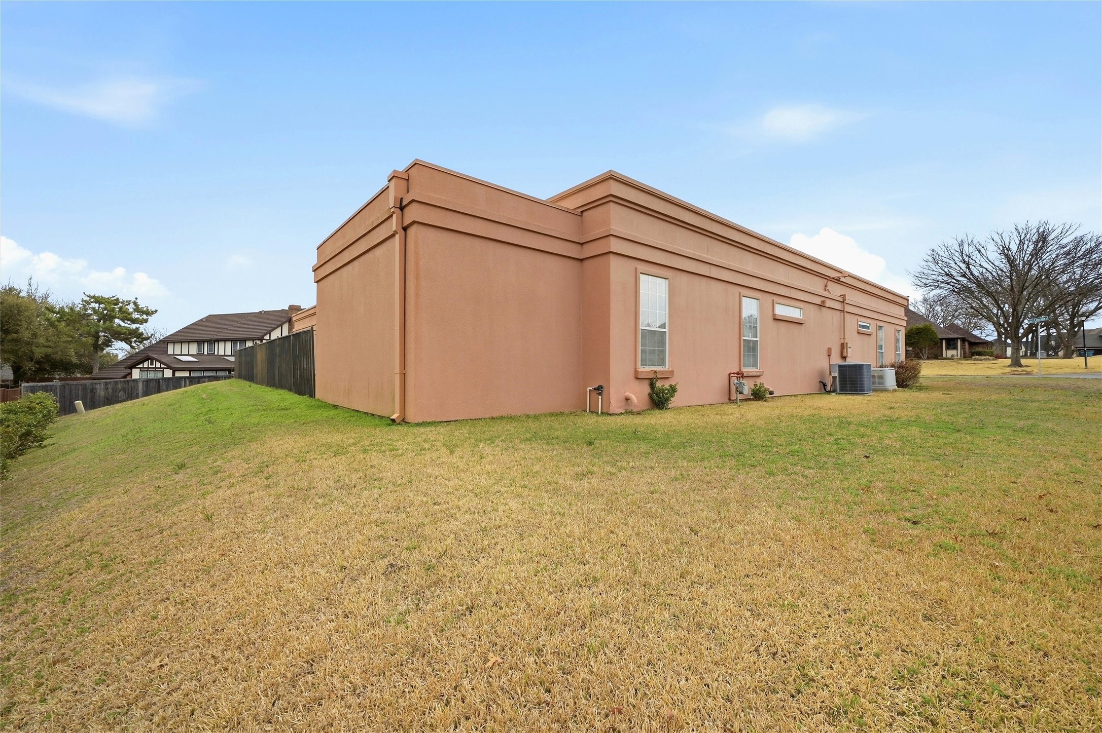 2613 W Cascade Drive Sherman TX 75092