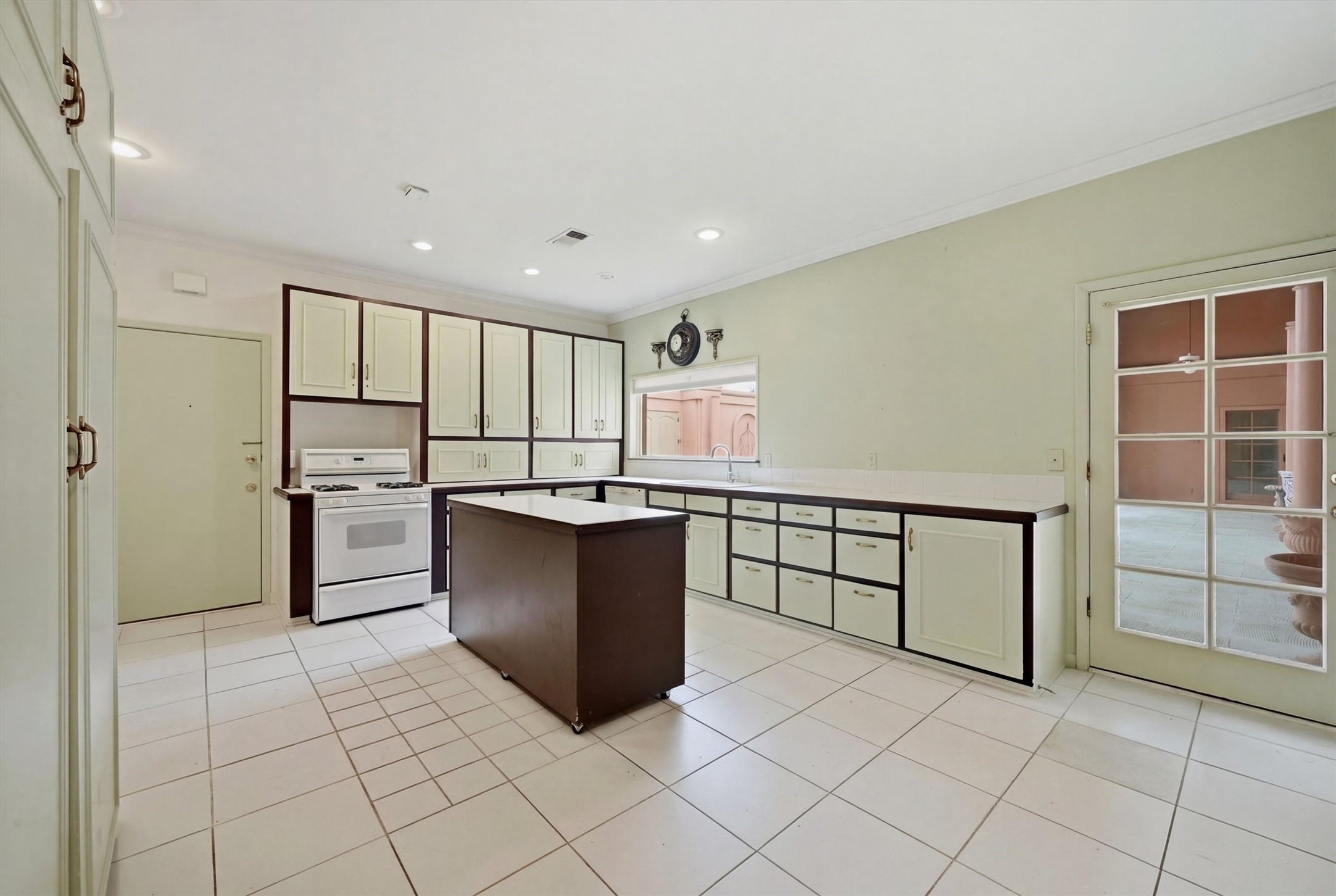 2613 W Cascade Drive Sherman TX 75092