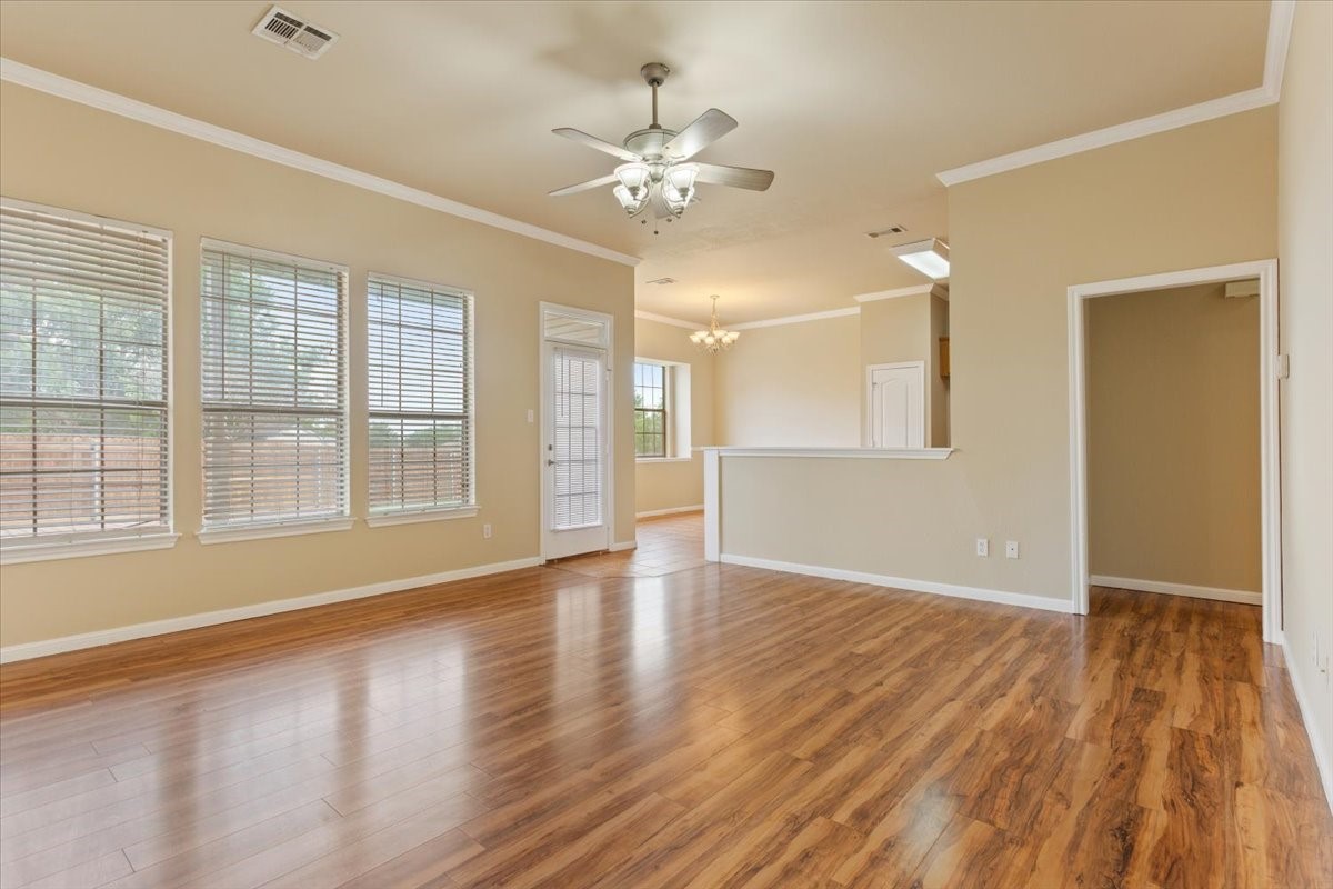 10136 Aragon Drive Waco TX 76708