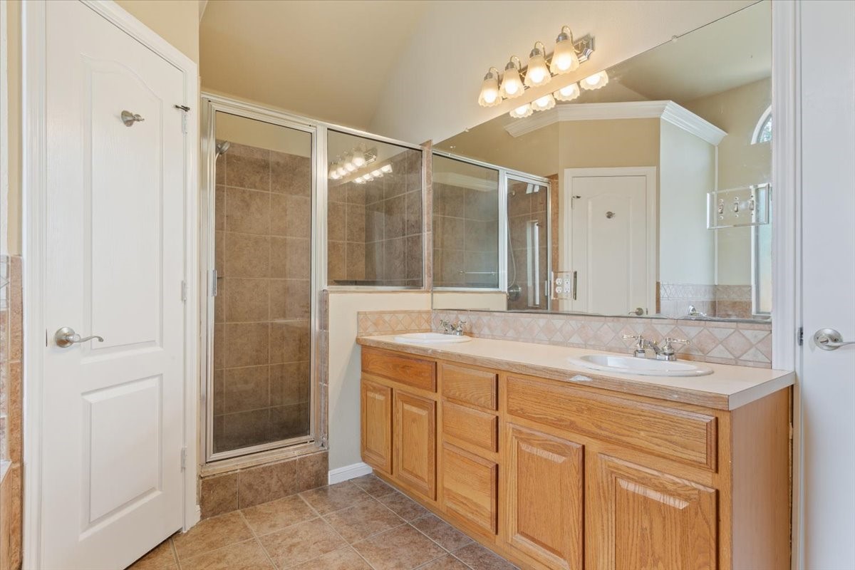 10136 Aragon Drive Waco TX 76708