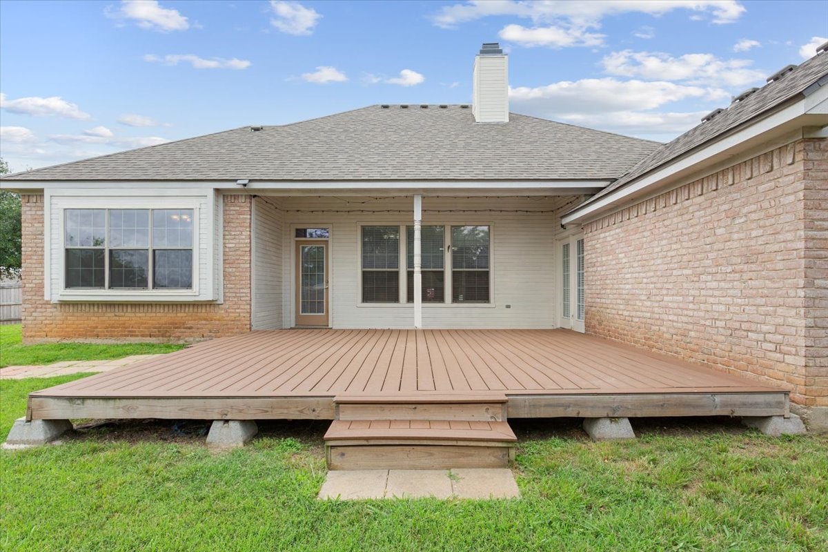 10136 Aragon Drive Waco TX 76708