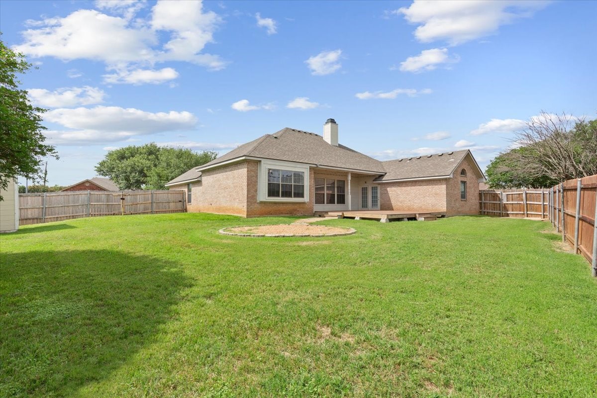 10136 Aragon Drive Waco TX 76708