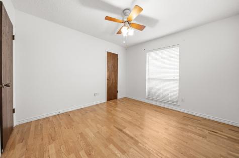 401 Briarfield Street Hewitt TX 76643