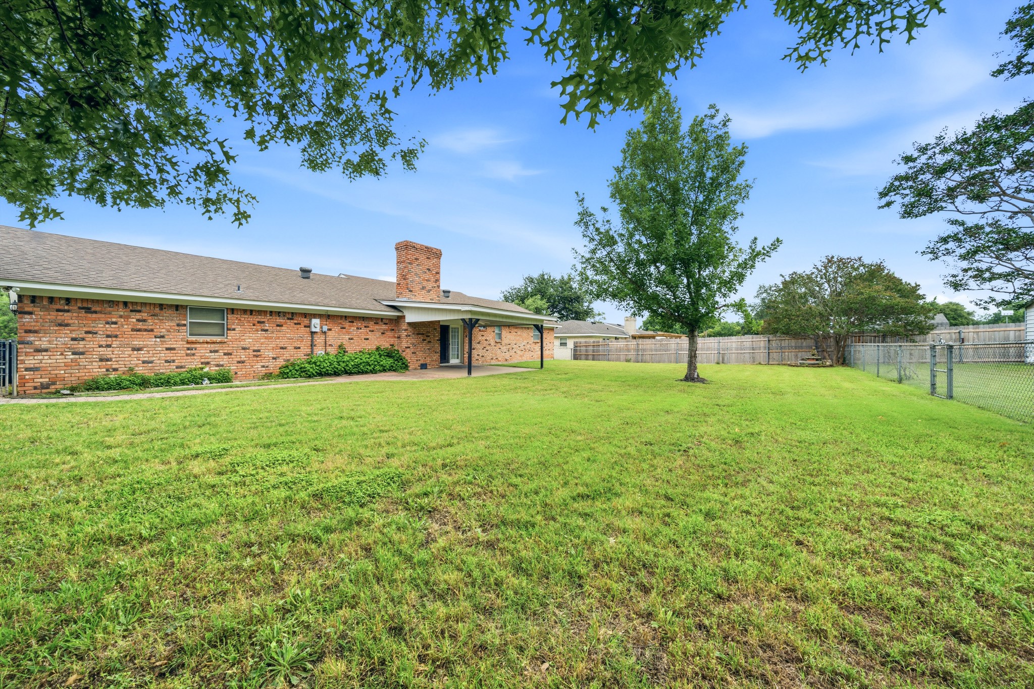 401 Briarfield Street Hewitt TX 76643