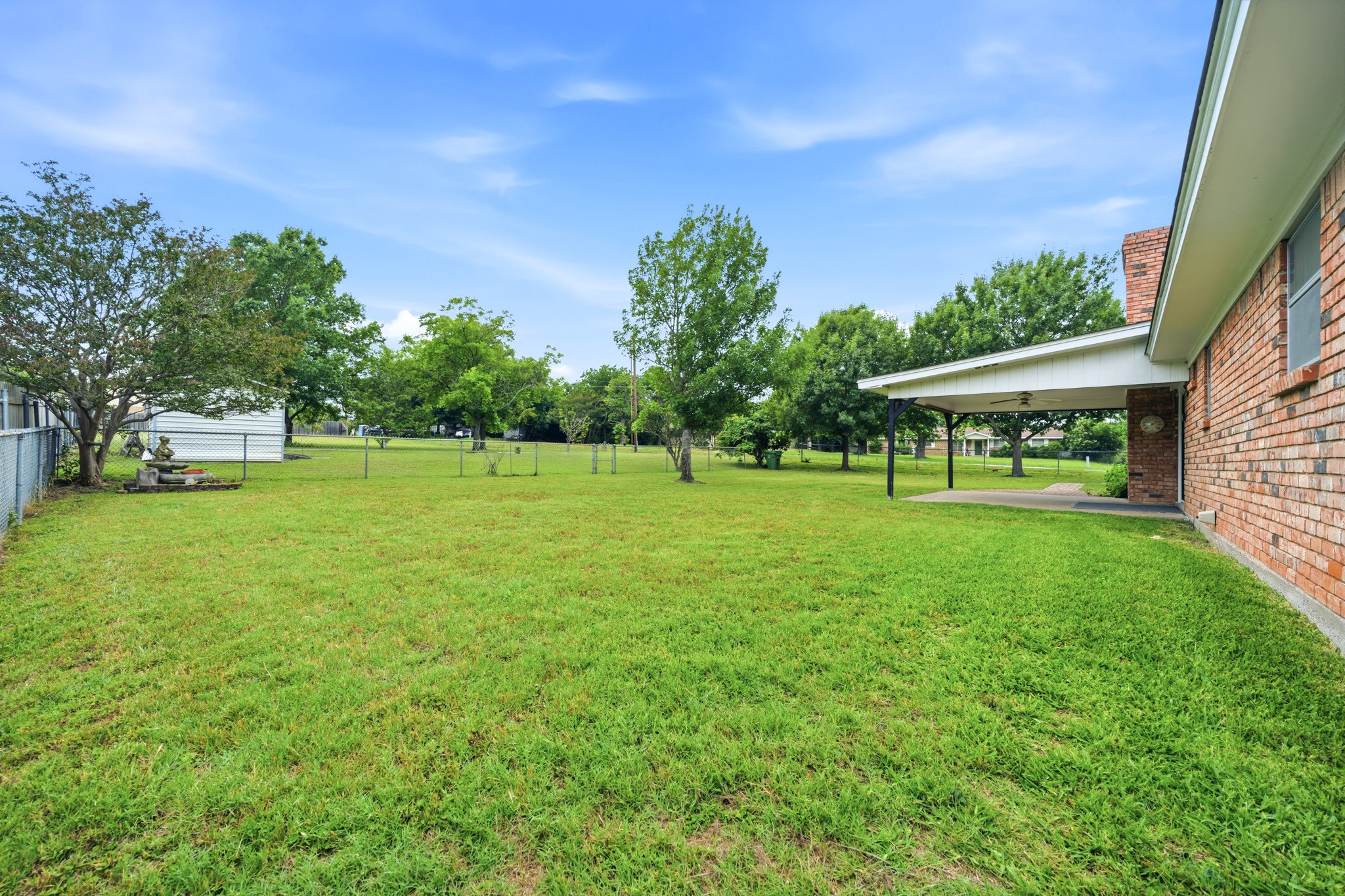 401 Briarfield Street Hewitt TX 76643
