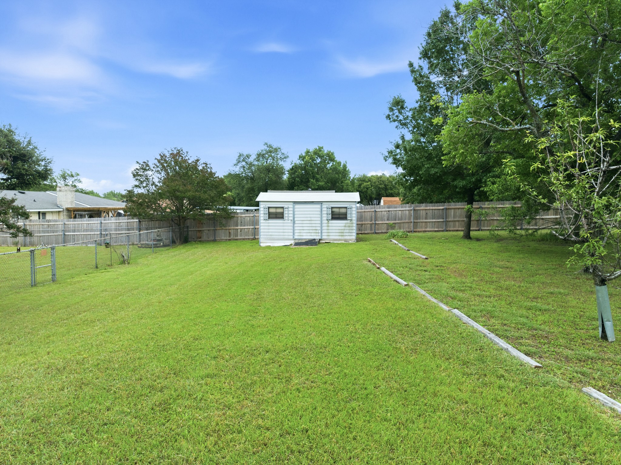 401 Briarfield Street Hewitt TX 76643