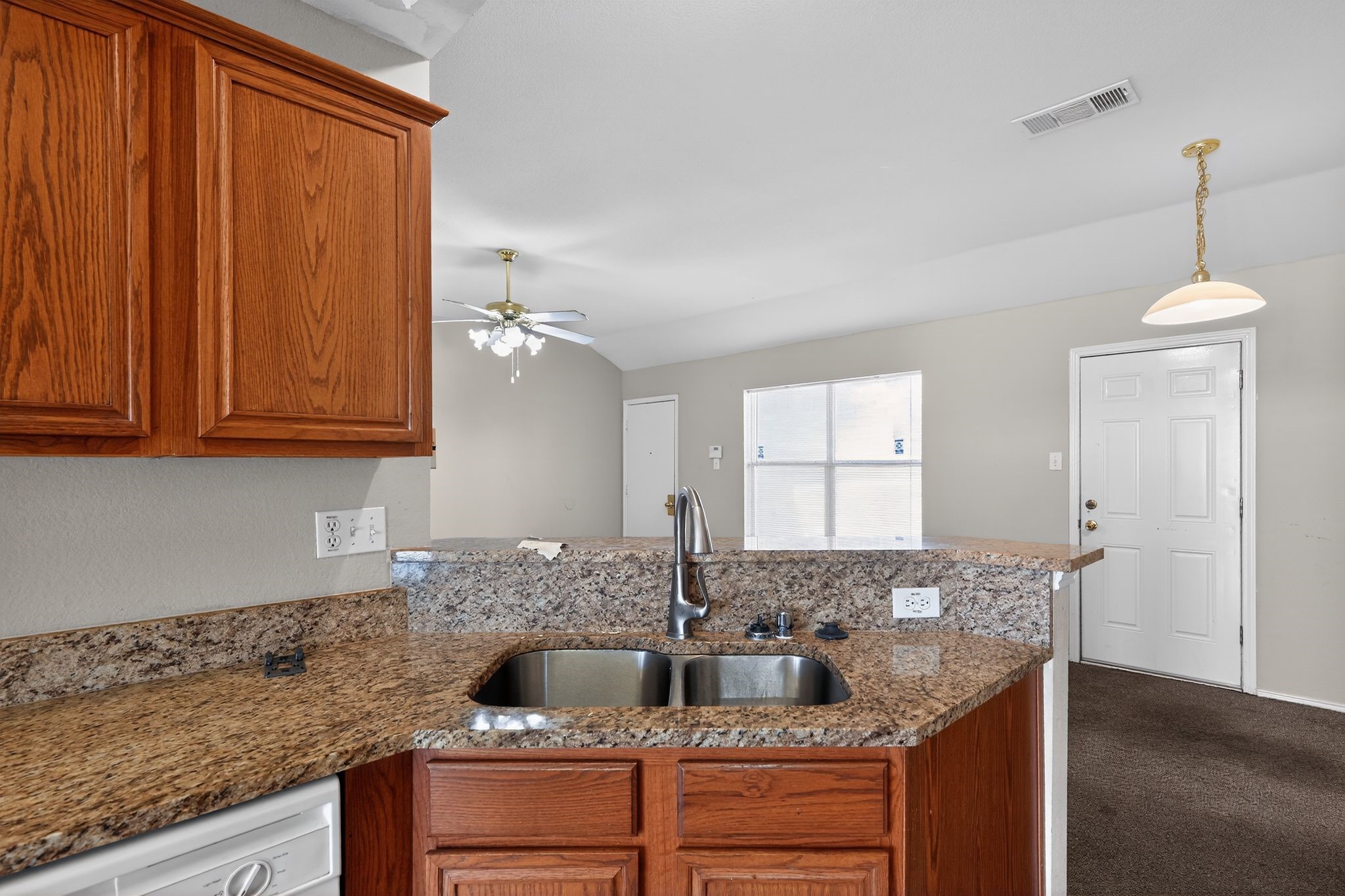 1715 Reynolds Street Lancaster TX 75134