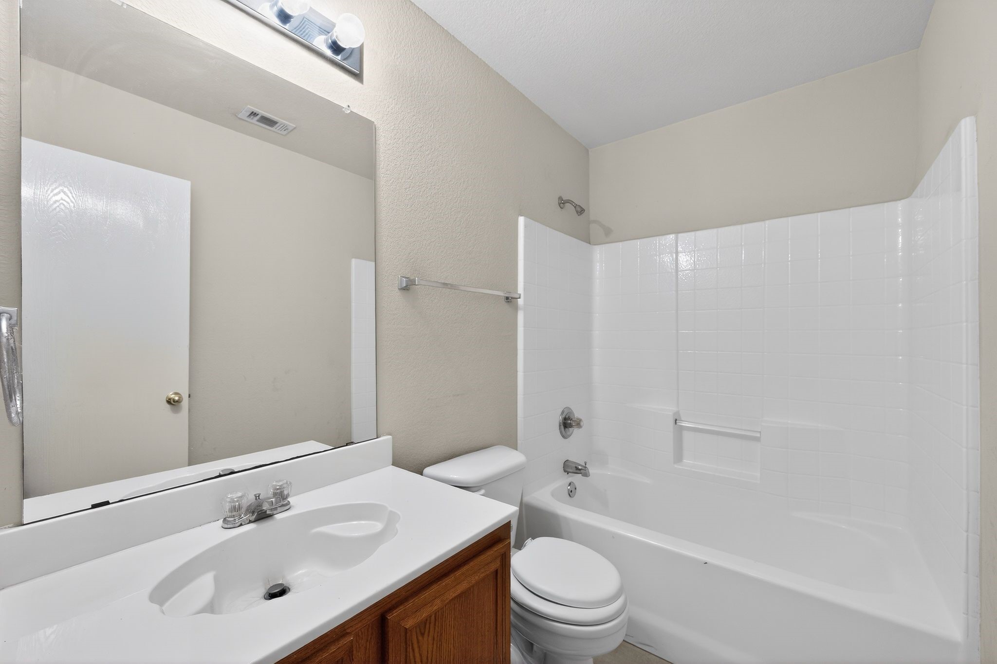 1715 Reynolds Street Lancaster TX 75134