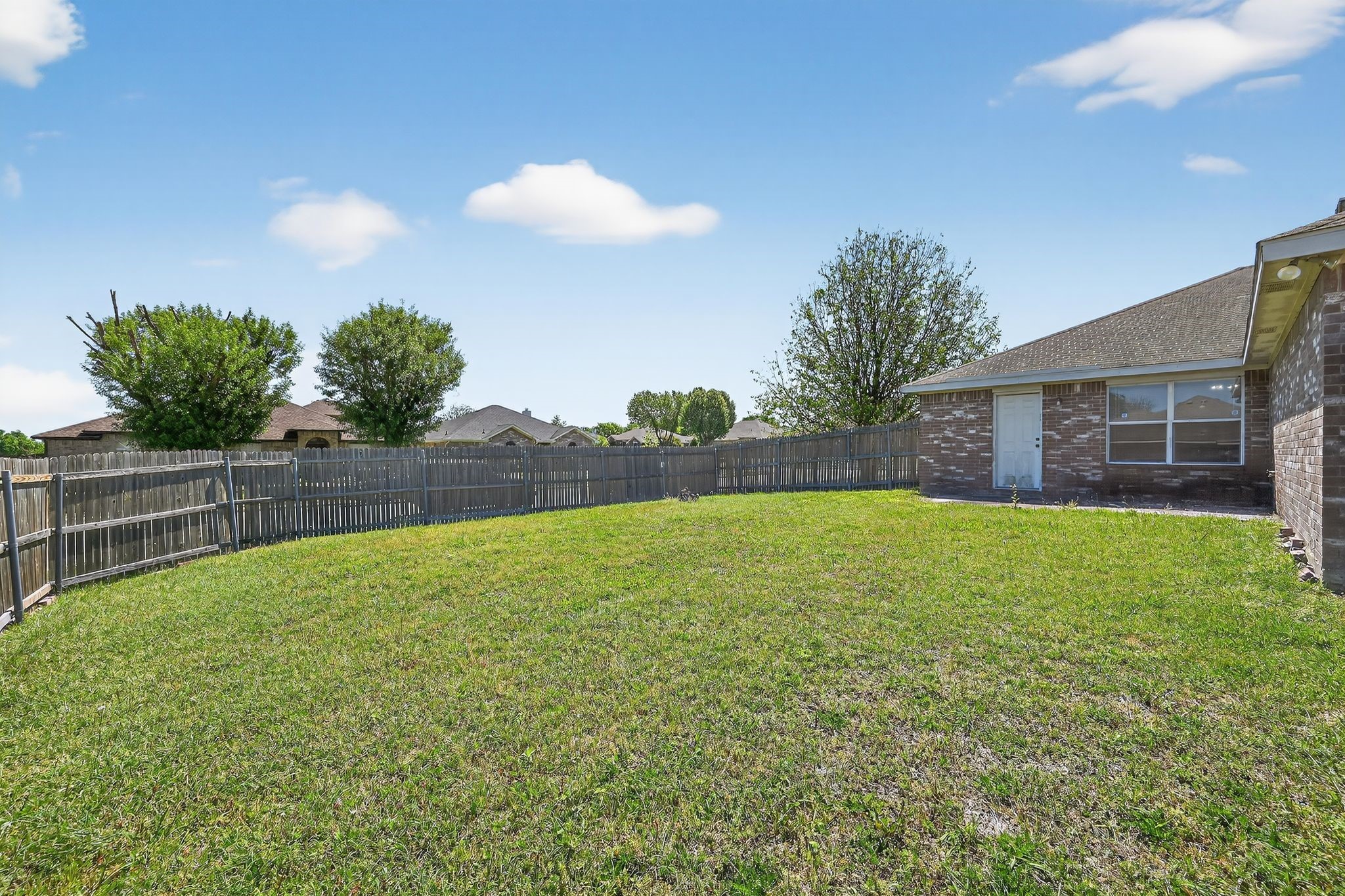 1715 Reynolds Street Lancaster TX 75134