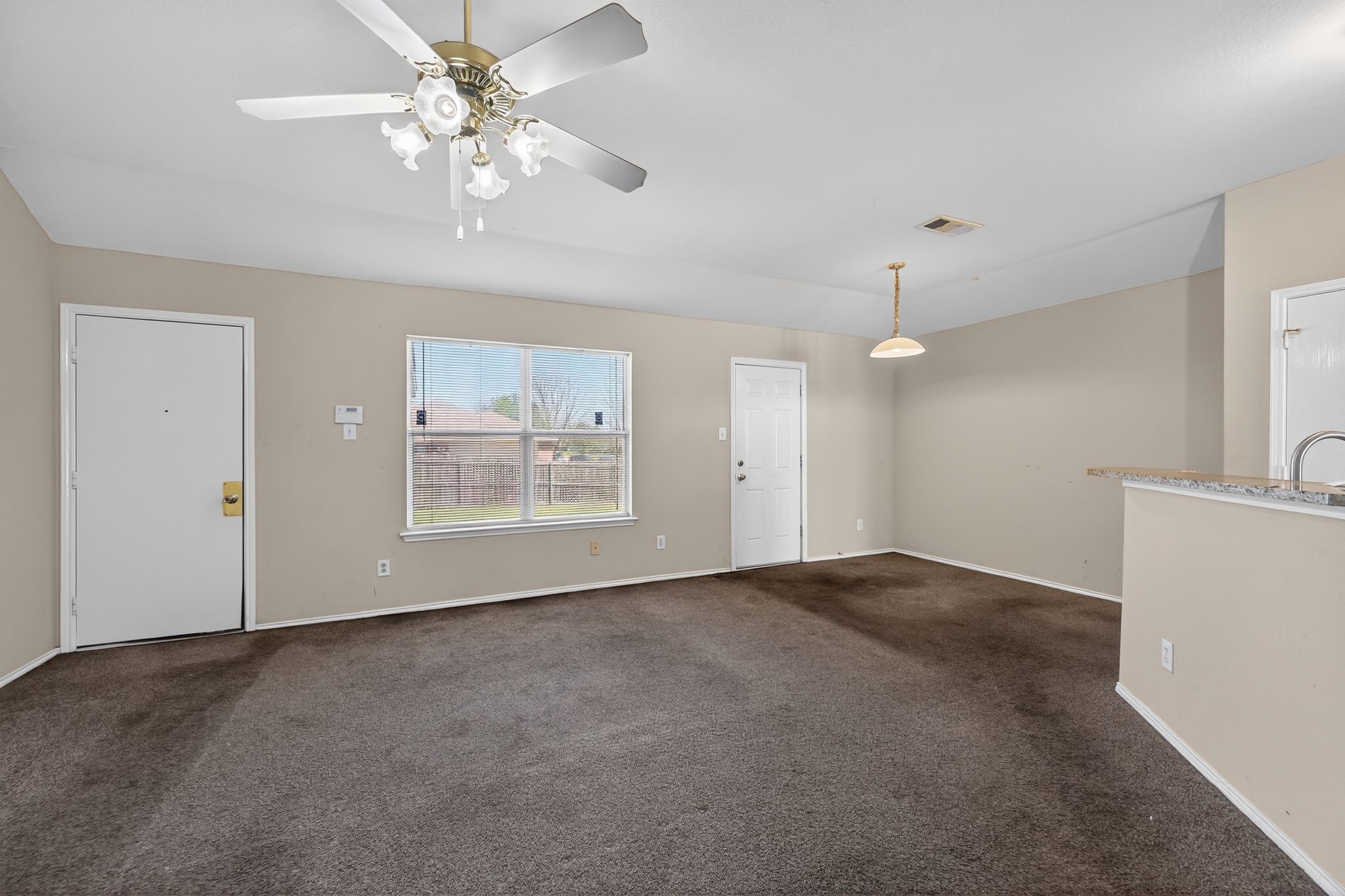 1715 Reynolds Street Lancaster TX 75134