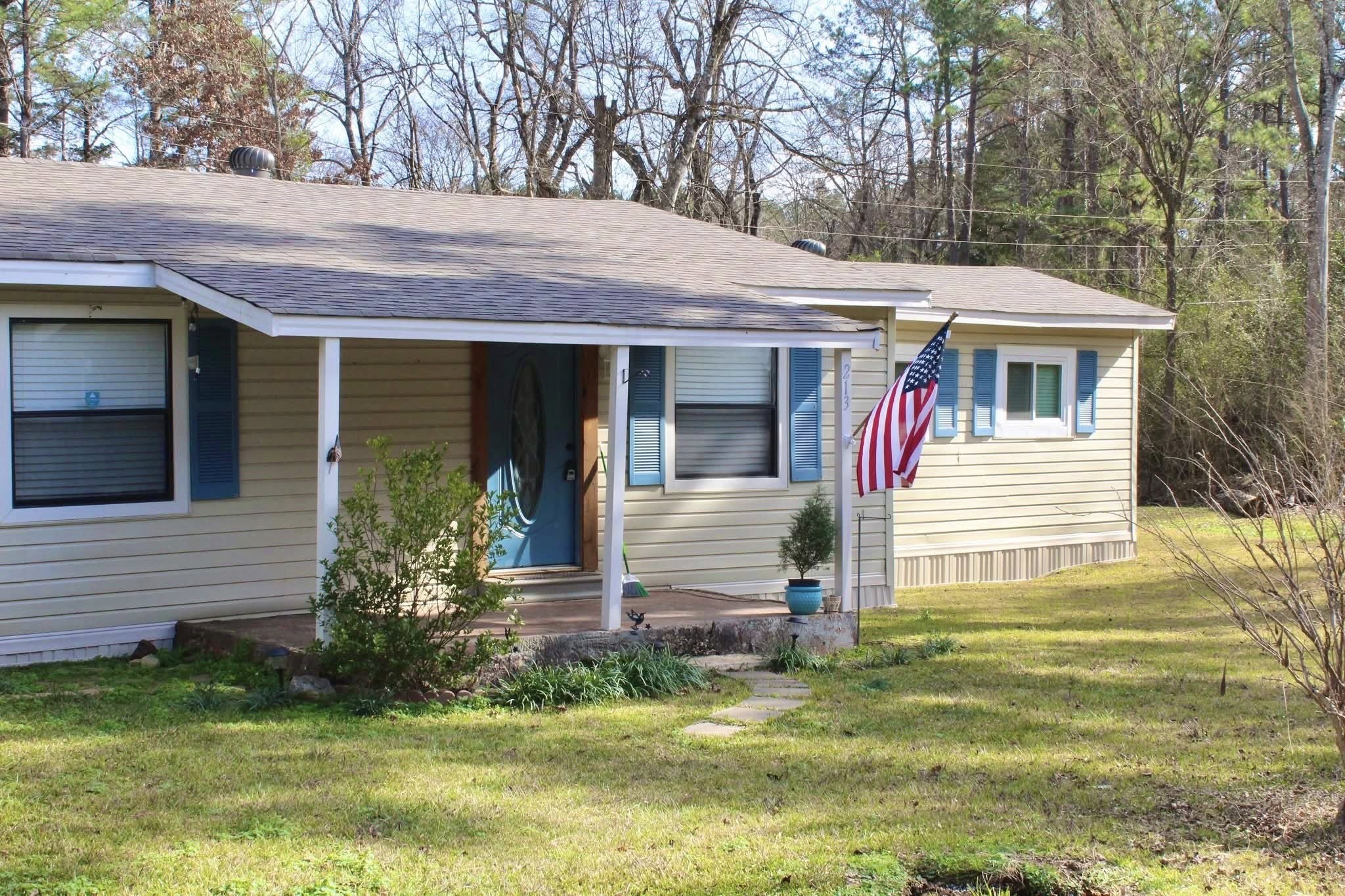 213 Bossier Street Heflin LA 71039