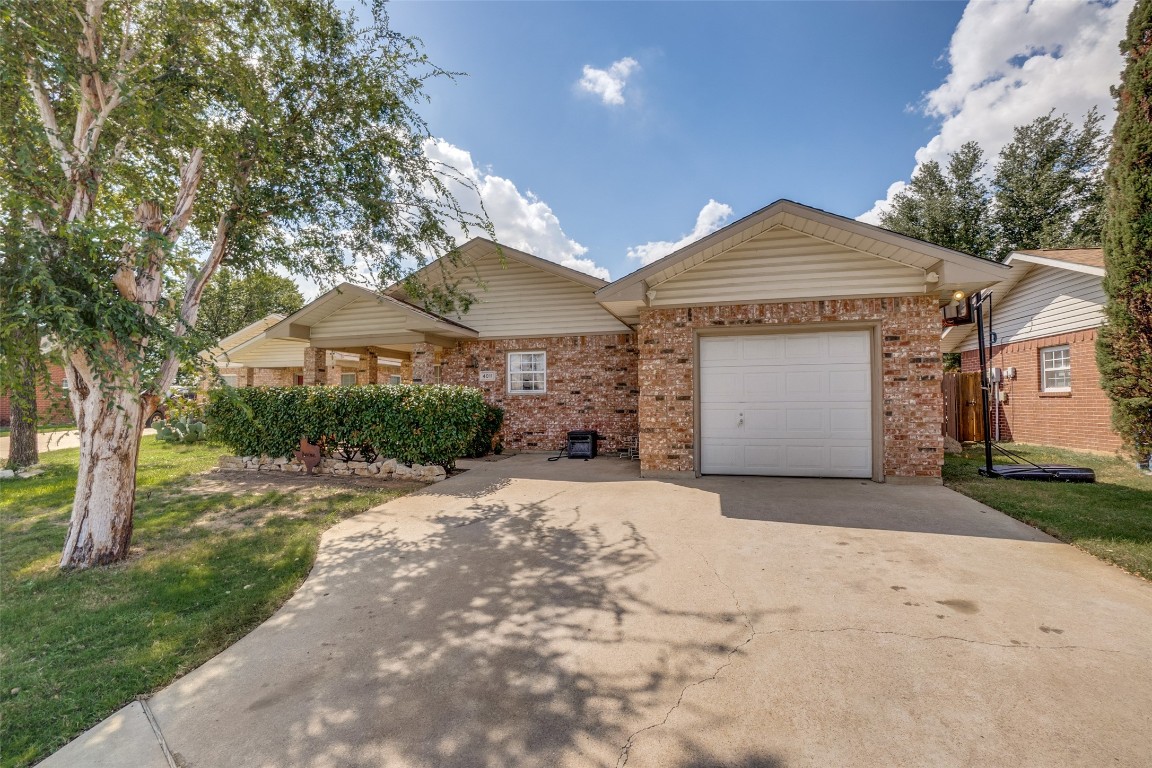 4011 Gray Oak Place Dallas TX 75212