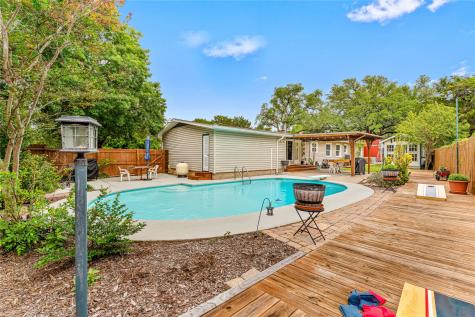 2200 Gregory Lane Waco TX 76708