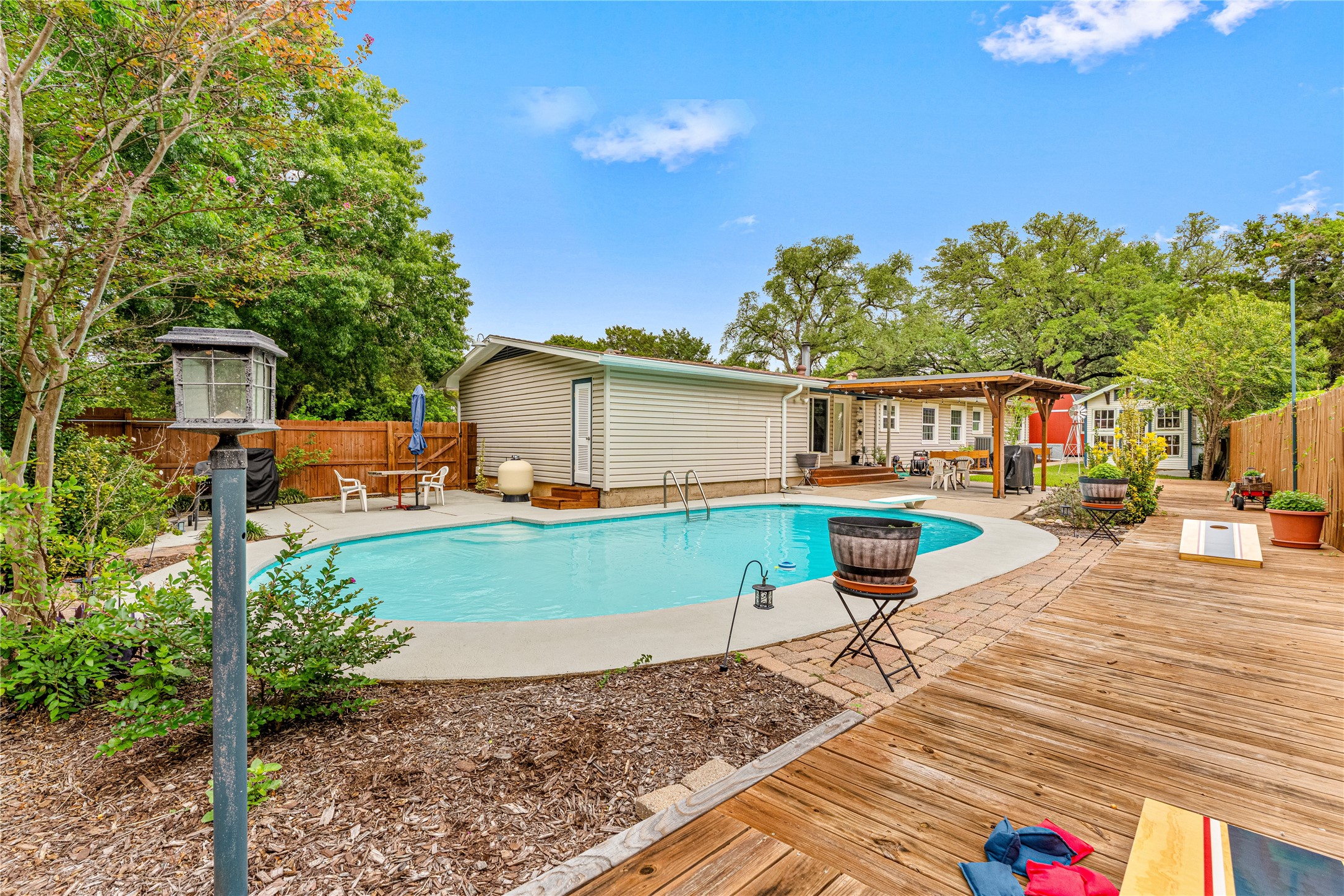 2200 Gregory Lane Waco TX 76708