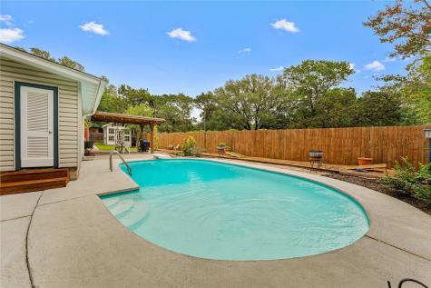 2200 Gregory Lane Waco TX 76708