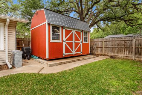 2200 Gregory Lane Waco TX 76708