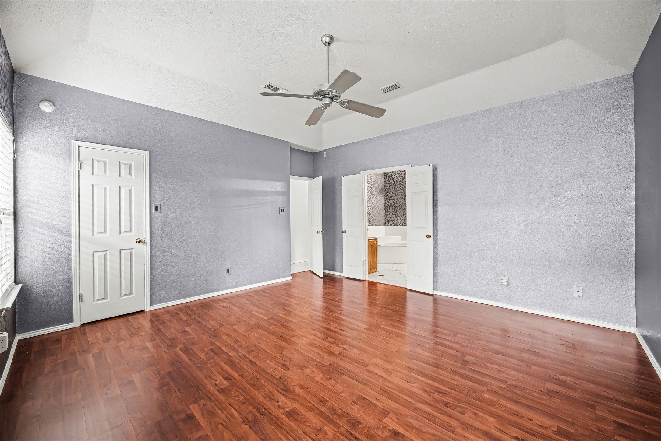 1132 Devonshire Drive Desoto TX 75115