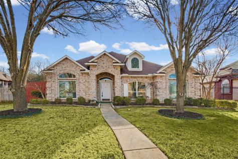 1132 Devonshire Drive Desoto TX 75115