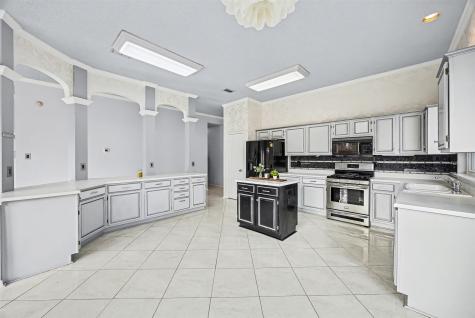 1132 Devonshire Drive Desoto TX 75115