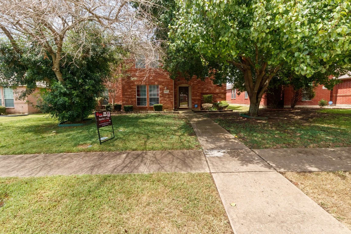 1415 Logan Drive Lancaster TX 75146