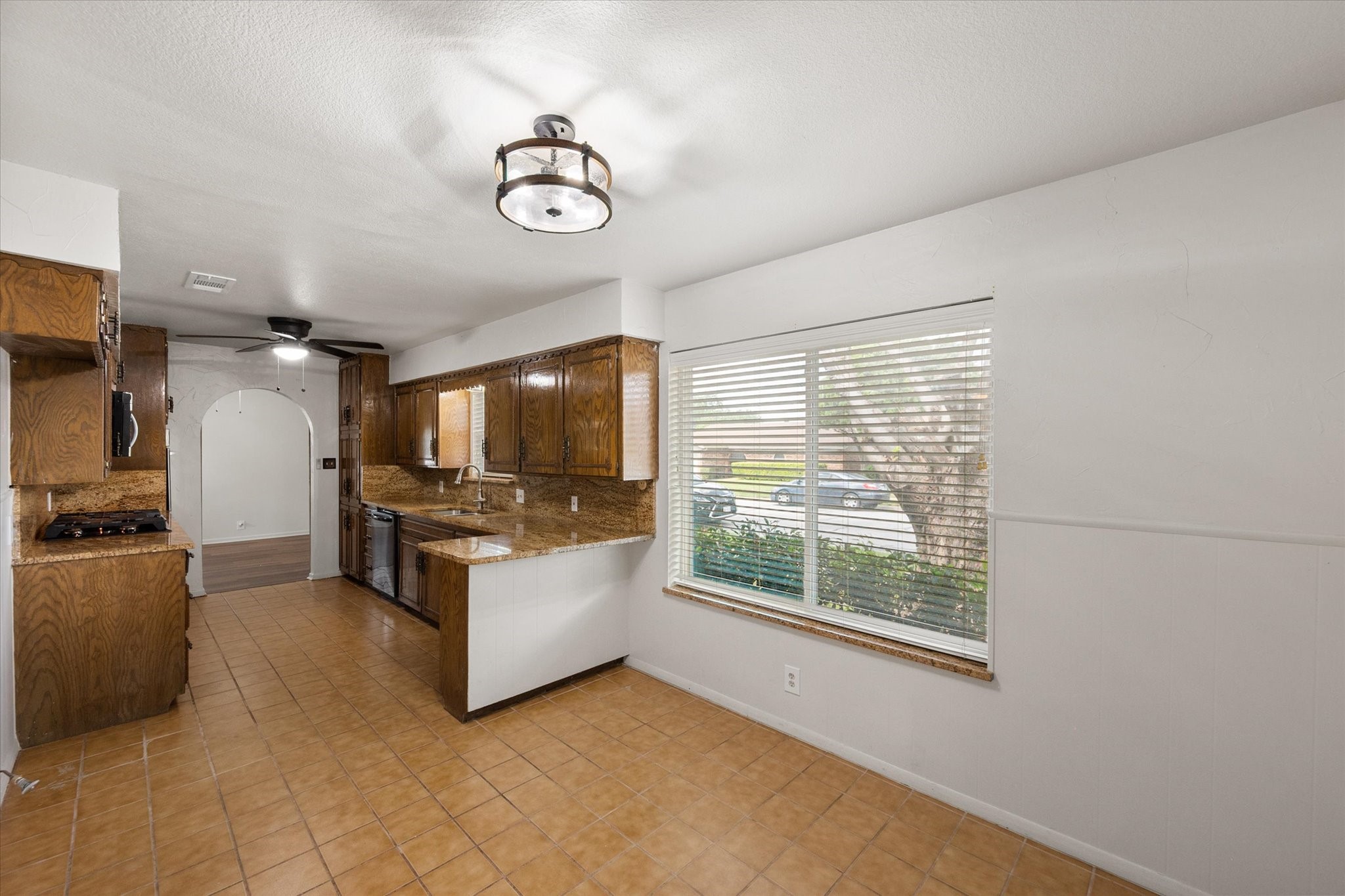 540 Saddle Ridge Lane Saginaw TX 76179