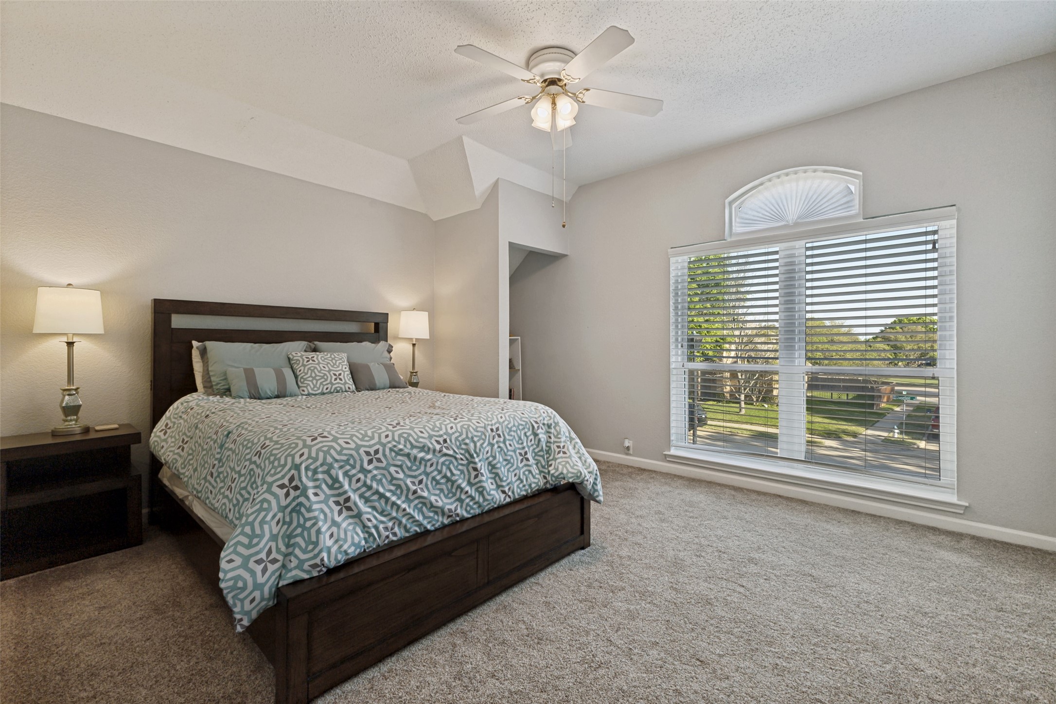 9806 Chasefield Drive Rowlett TX 75087
