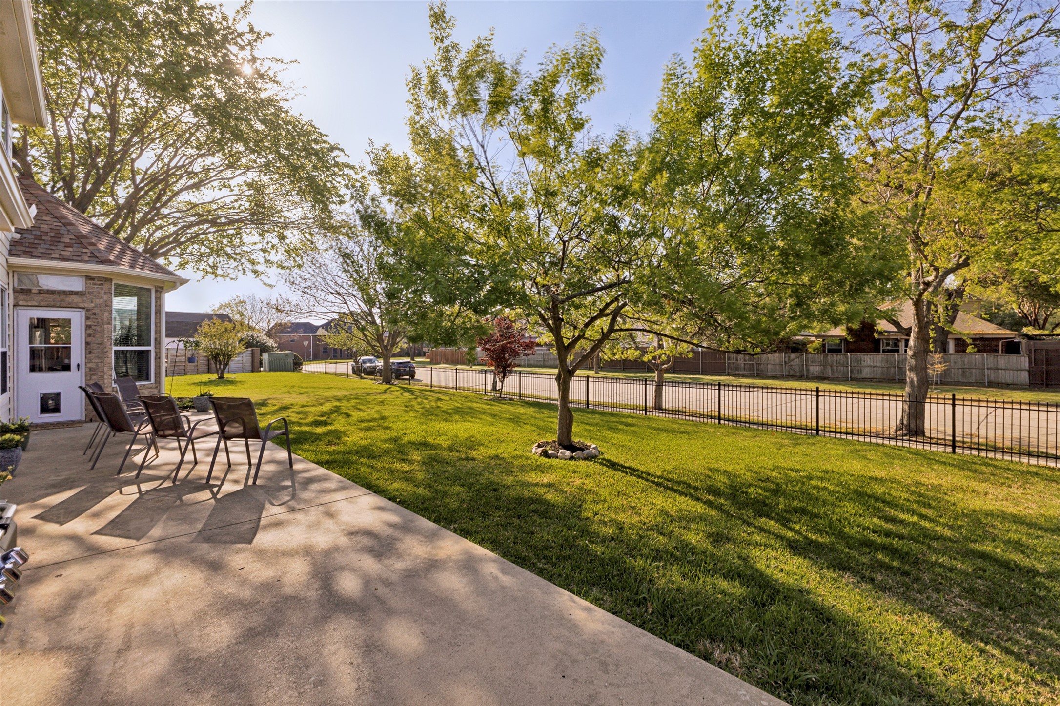 9806 Chasefield Drive Rowlett TX 75087