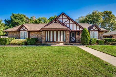 4912 Lariat Trail North Richland Hills TX 76180