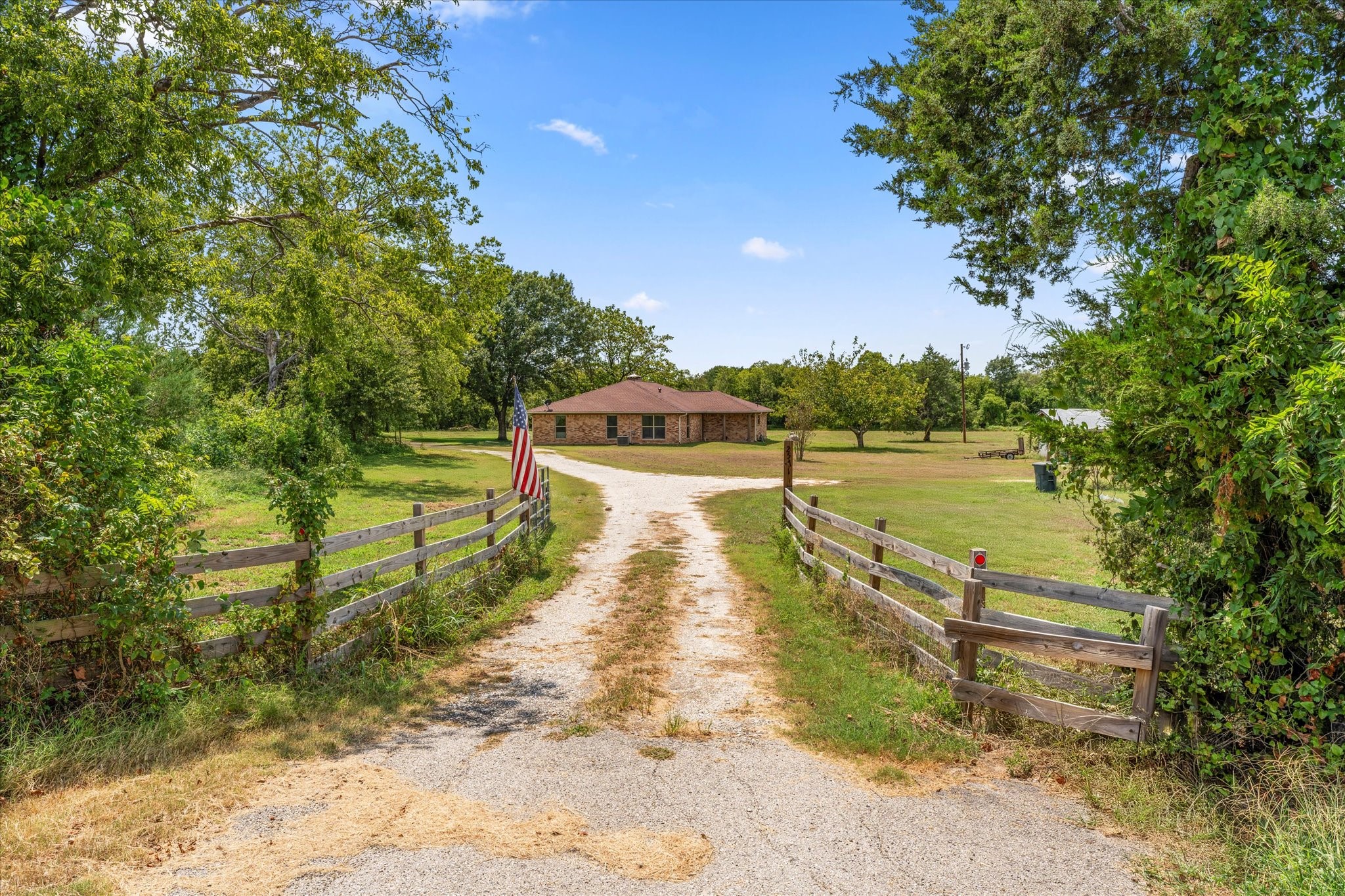 2569 Fm-55 Barry TX 75102