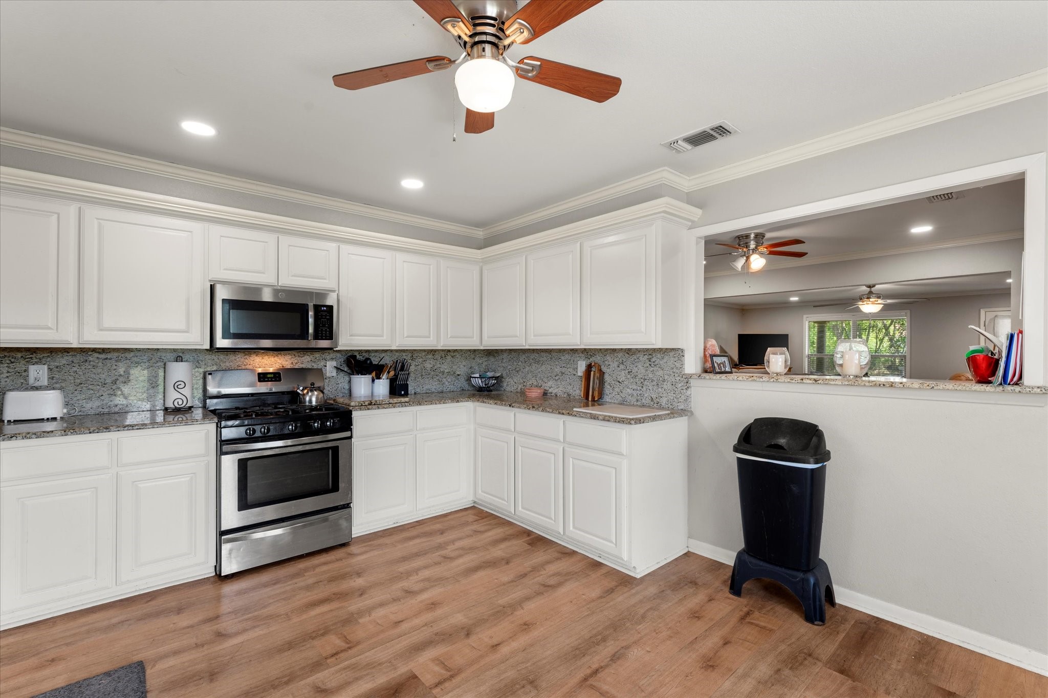 2569 Fm-55 Barry TX 75102