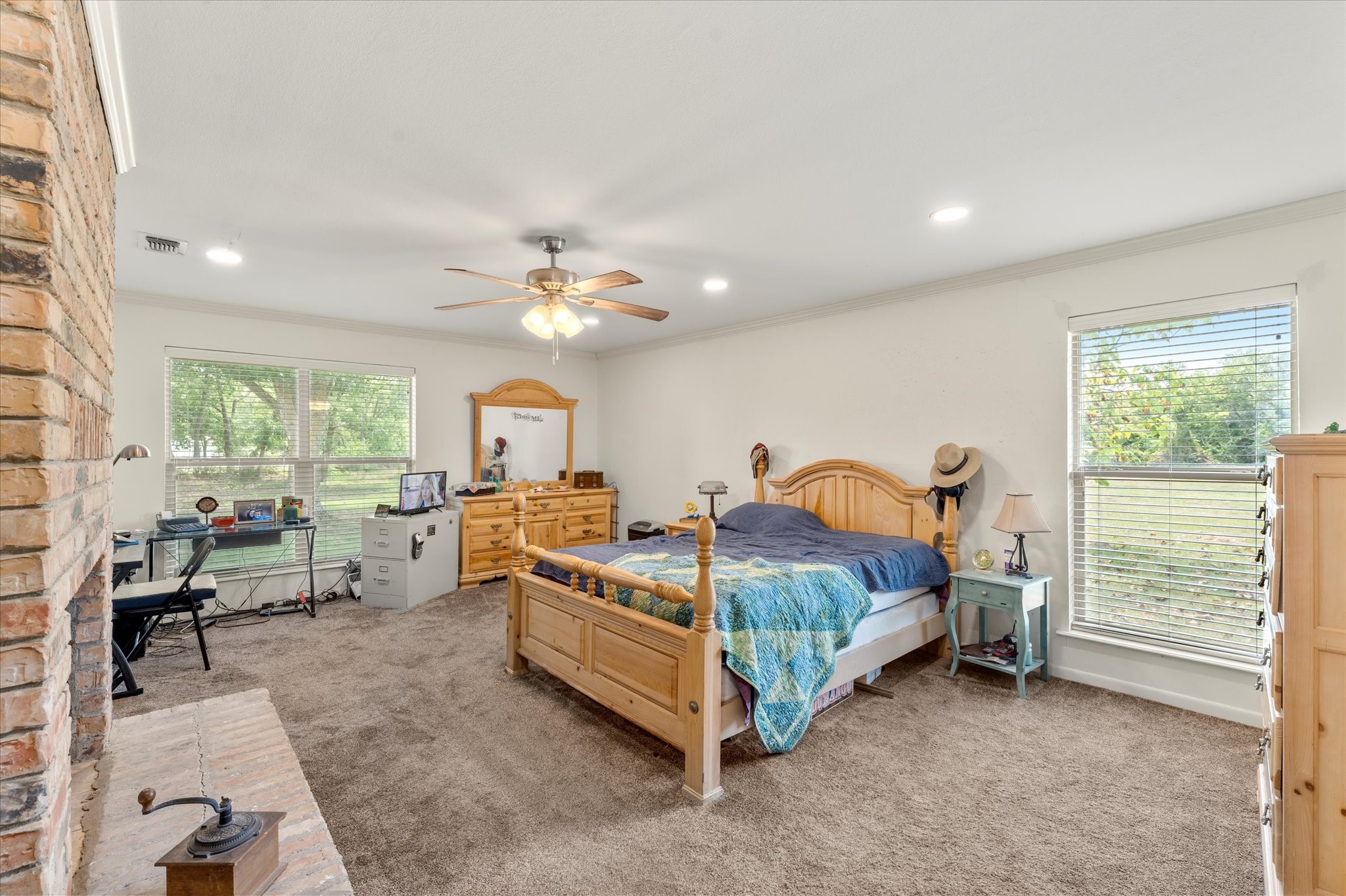 2569 Fm-55 Barry TX 75102