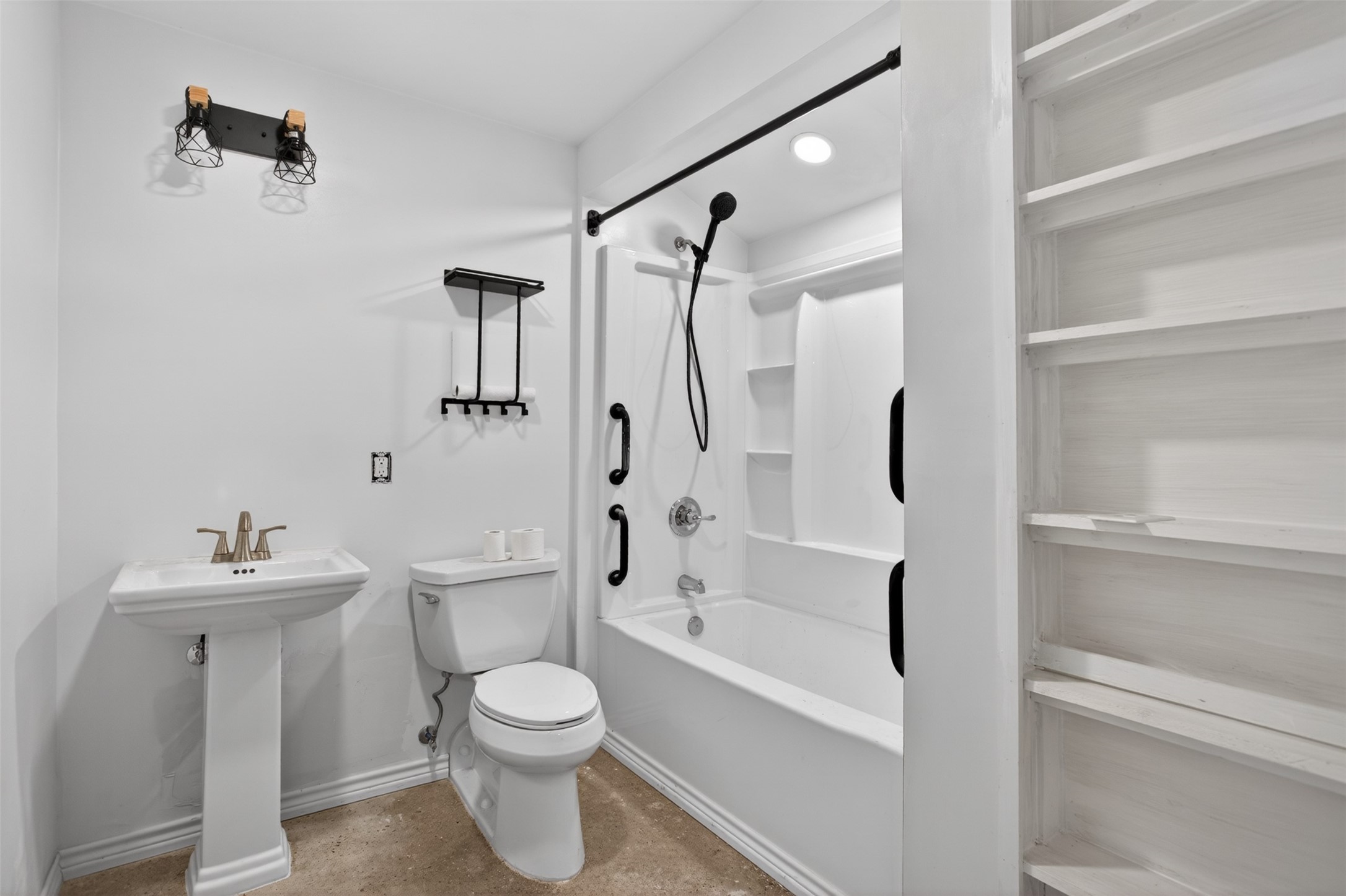 114 Forrest Oaks Drive Gun Barrel City TX 75156