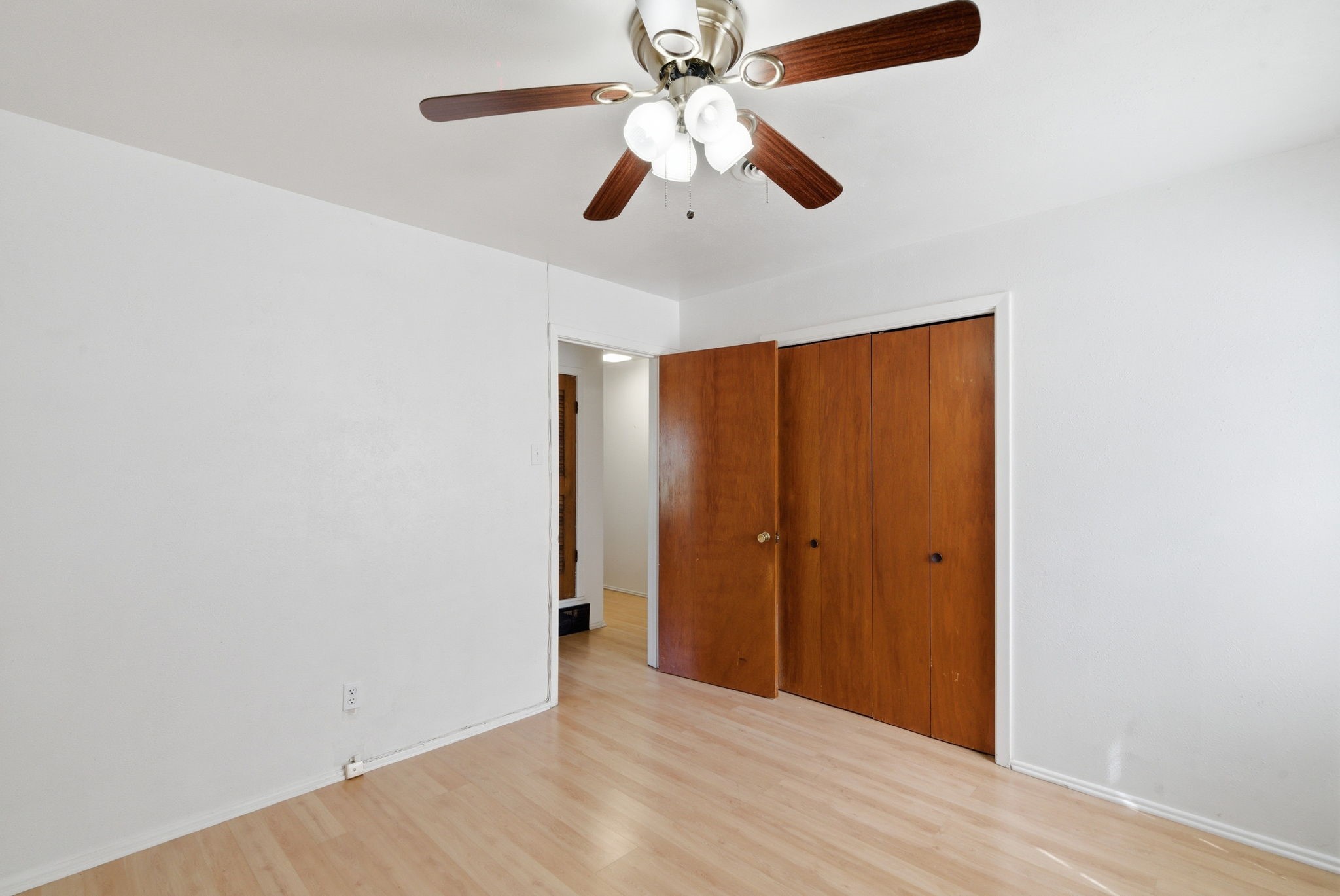 736 Oak Drive Hurst TX 76053