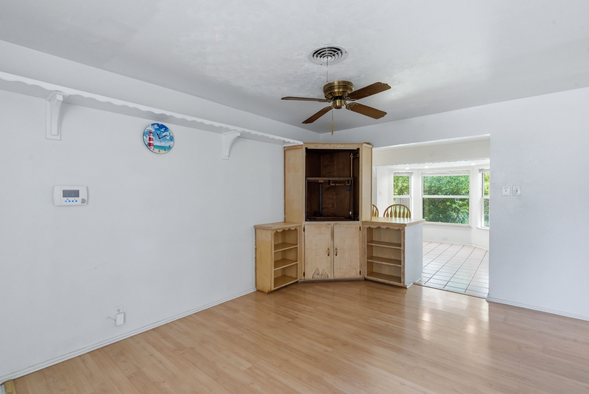 736 Oak Drive Hurst TX 76053