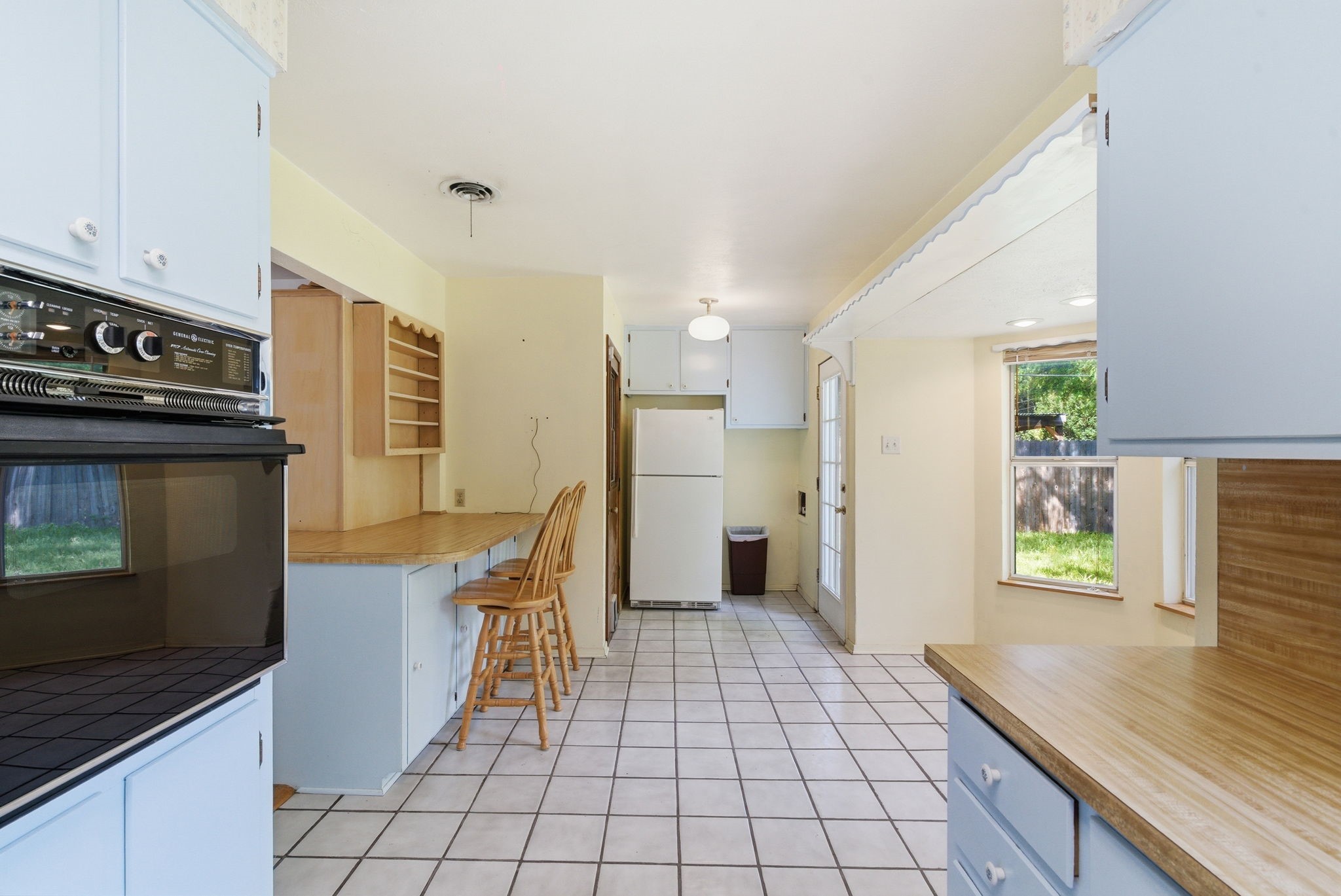 736 Oak Drive Hurst TX 76053