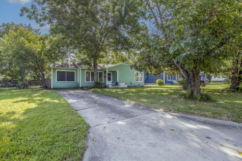 217 SE Tarrant Avenue Burleson TX 76028