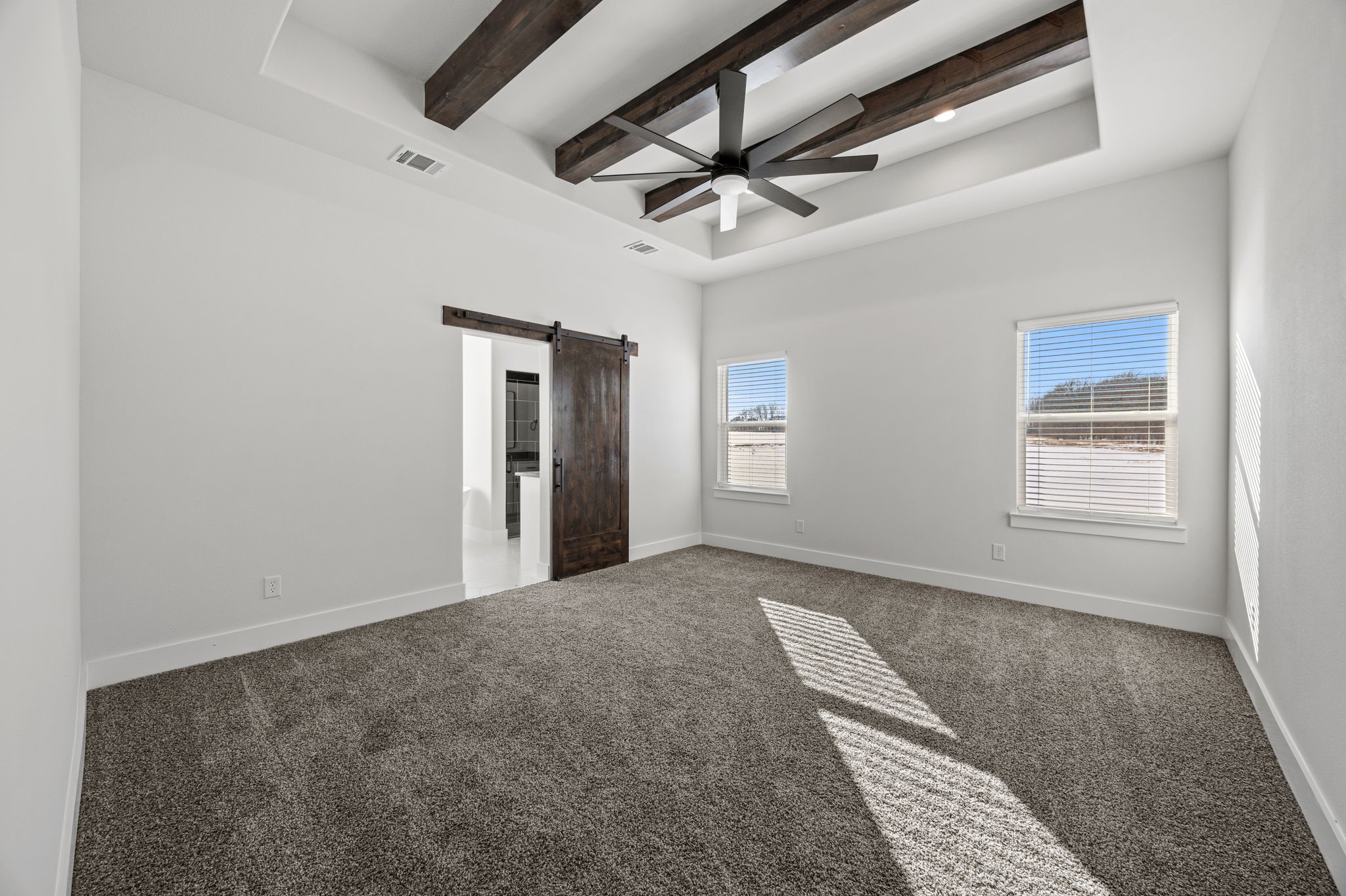 73 Dove Landing Road Valley View TX 76272