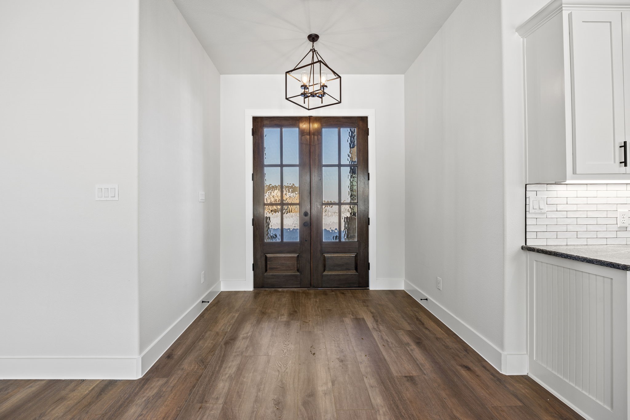 73 Dove Landing Road Valley View TX 76272