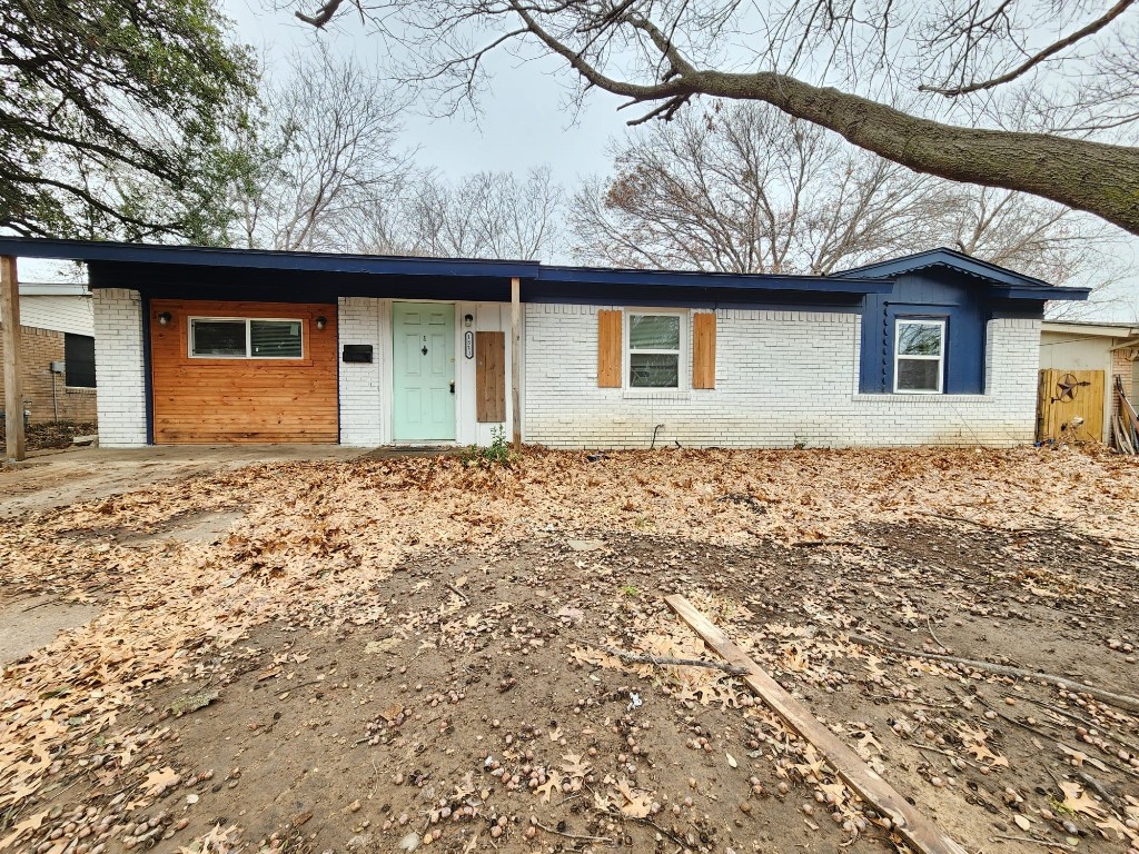 1811 Kent Drive Arlington TX 76010