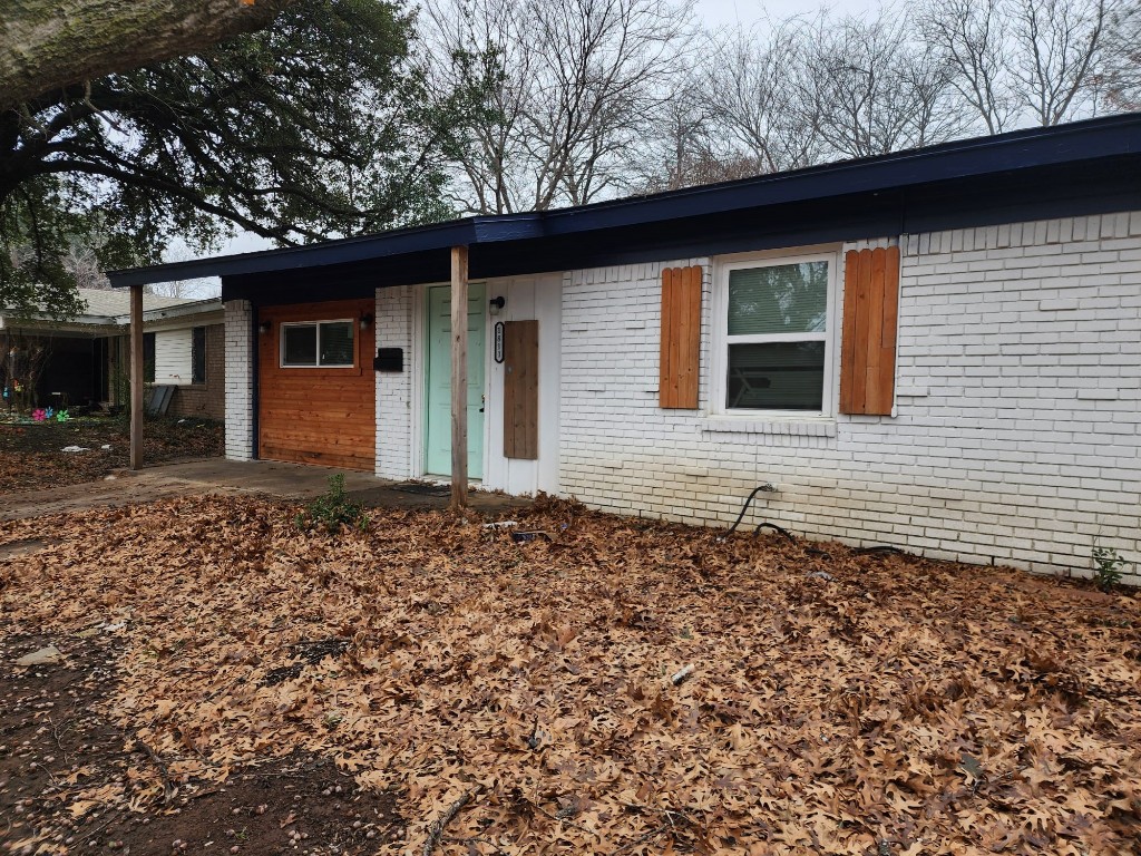1811 Kent Drive Arlington TX 76010