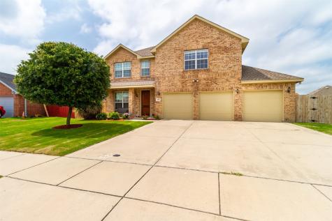 203 Stable Drive Waxahachie TX 75165