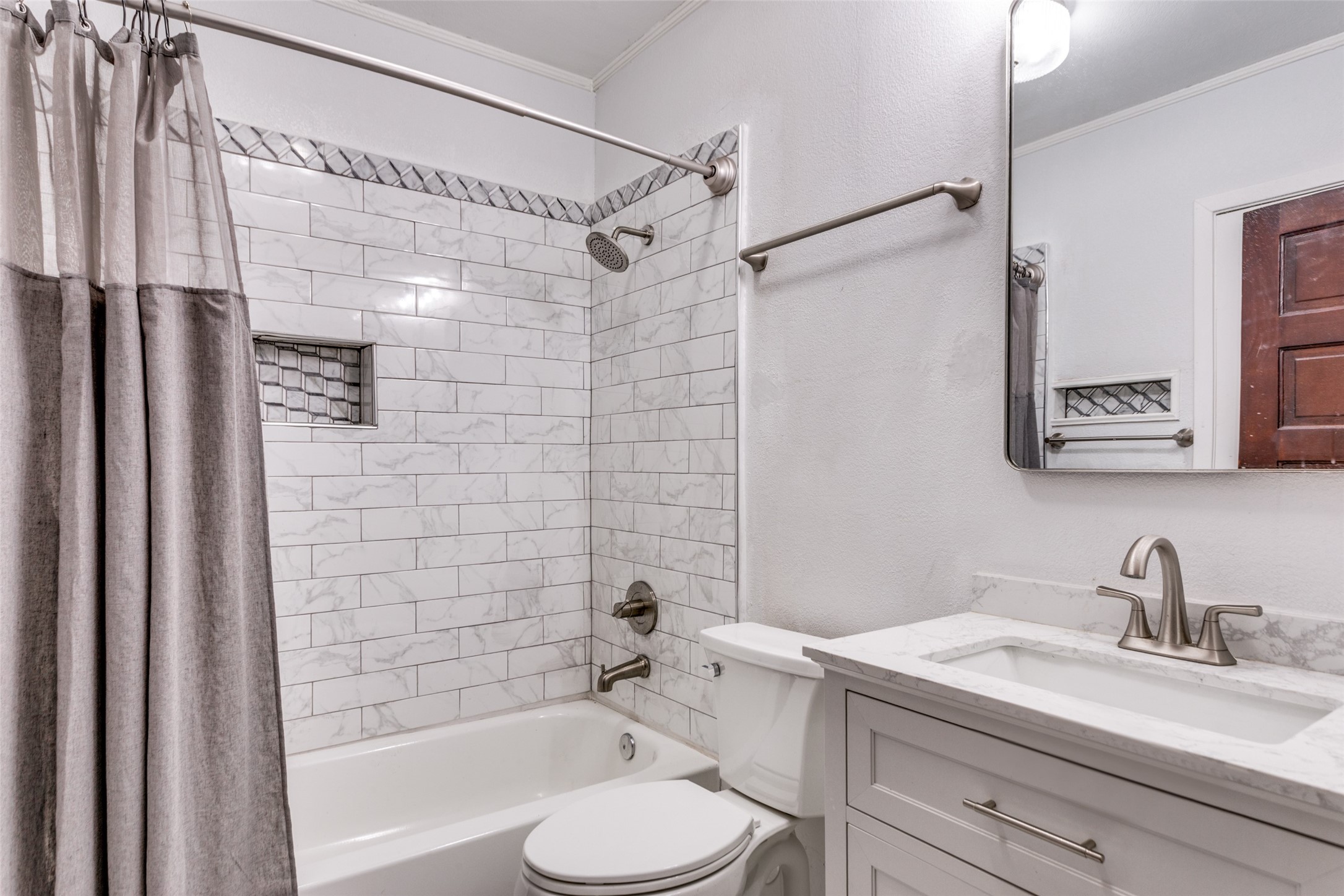 1810 5th Avenue Fort Worth TX 76110