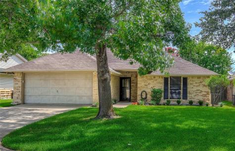 316 Bowie Street Forney TX 75126
